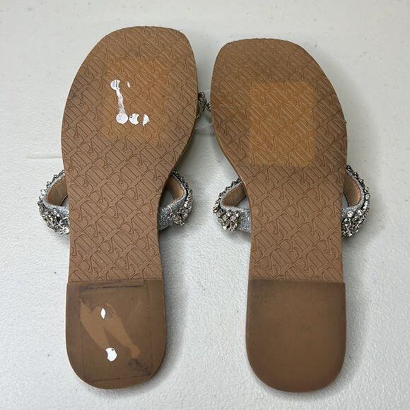 Women’s Badgley Mischka Women's Thina Flat Sandal sz 5 Silver Rhinestone Slide - Picture 5 of 5